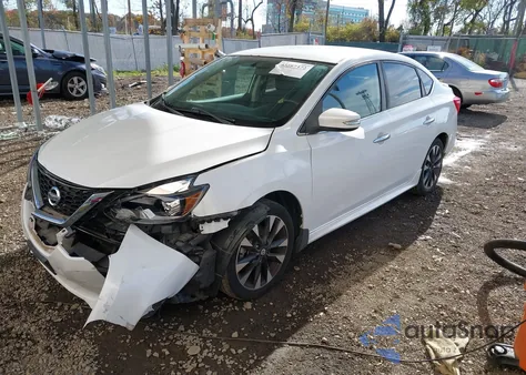 2017 Nissan Sentra Sr z USA, uszkodzony, nr VIN 3N1AB7AP2HY378084
